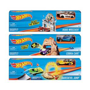 Hot Wheels Yüksek Atlayış Yarış Seti - DNN77